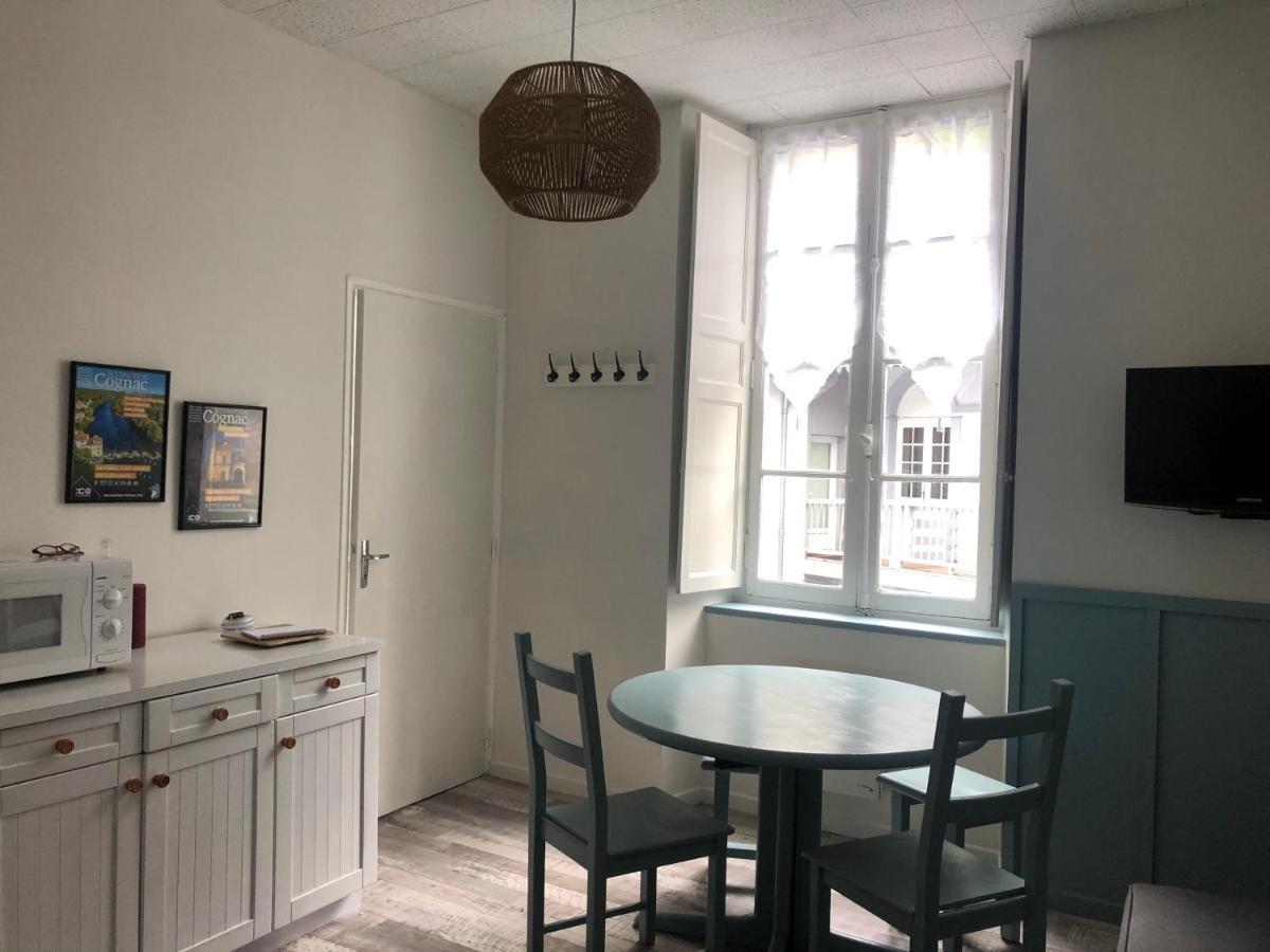 11 Rue De Richelieu Apartment Cauterets Bagian luar foto
